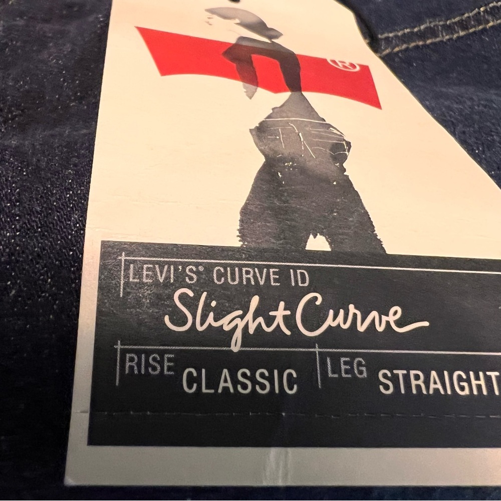 NWT Levi’s Curve ID Slight Curve Dark Blue Women's Jeans, Size 16 - Picture 4 of 4